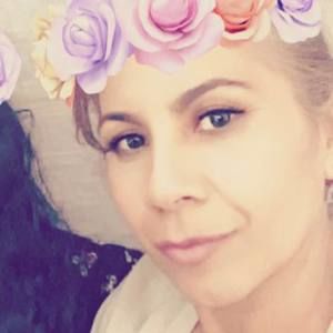 Meet your Posher, Angie